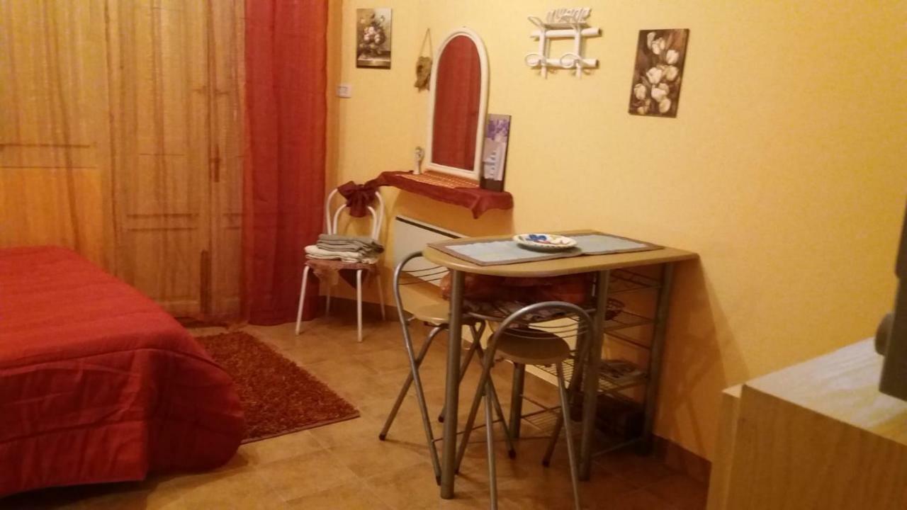 Cottage Gole Alcantara Gloria Room Graniti المظهر الخارجي الصورة